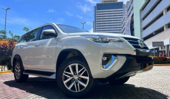 TOYOTA HILUX SW4 2019 completo