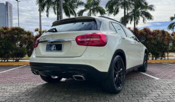 MERCEDES-BENZ GLA 200 2015 completo