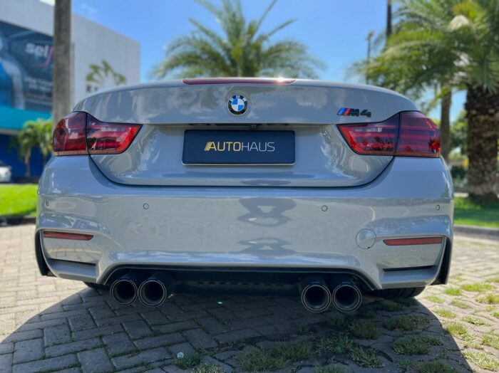 BMW M4 2016 completo