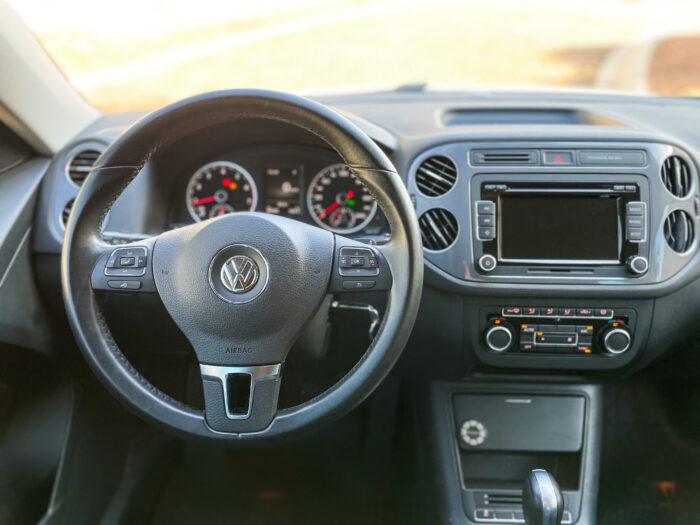 VOLKSWAGEN TIGUAN 2015 completo