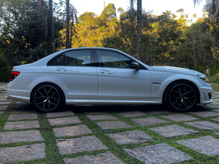 MERCEDES-BENZ C 63 2013 completo