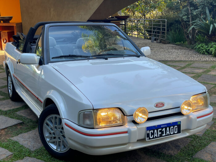 FORD ESCORT 1990 completo