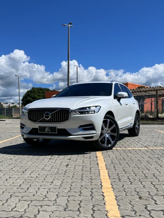 VOLVO XC60 2020 completo