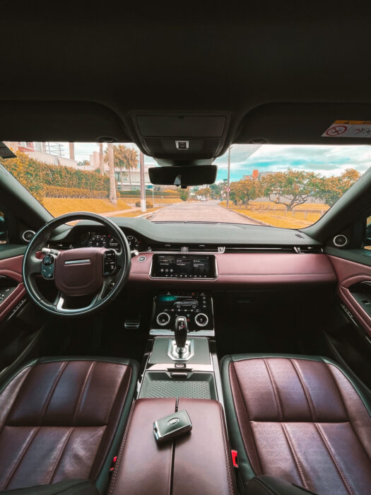 LAND ROVER EVOQUE 2020 completo