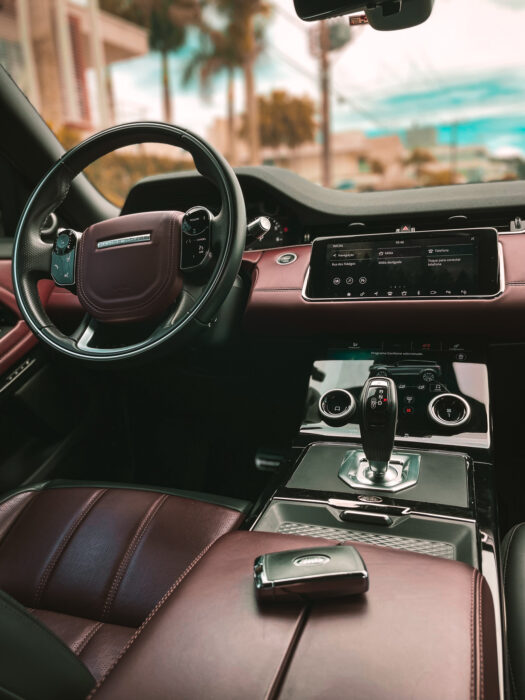 LAND ROVER EVOQUE 2020 completo