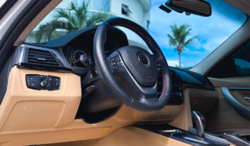 BMW 320i 2017 completo