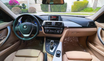 BMW 320i 2017 completo