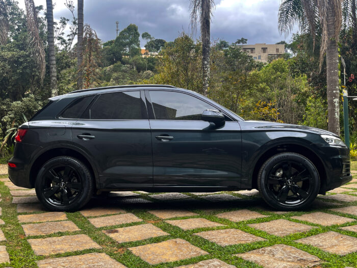 AUDI Q5 2018 completo