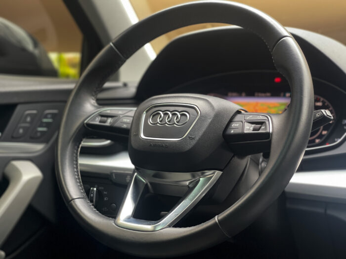 AUDI Q5 2018 completo