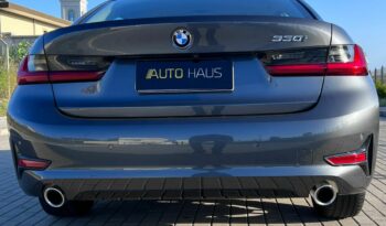 BMW 330i 2020 completo