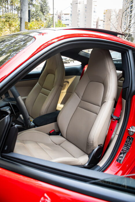 PORSCHE 911 2021 completo