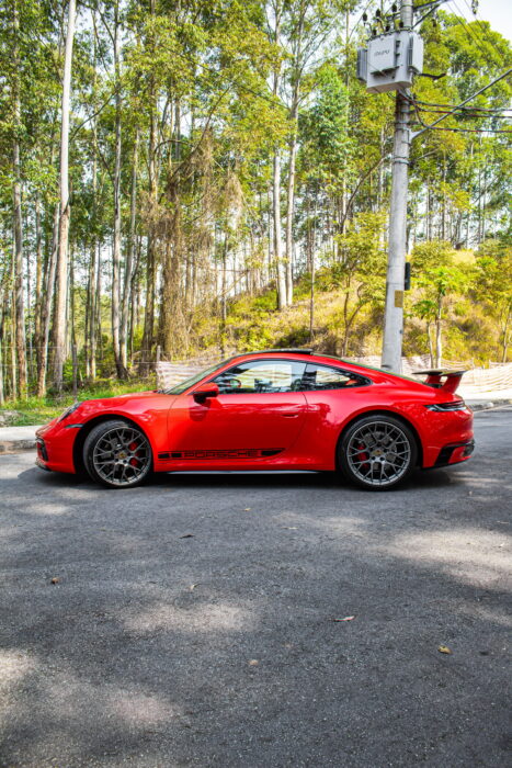 PORSCHE 911 2021 completo