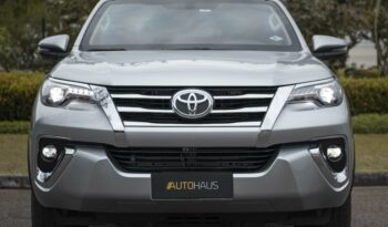 TOYOTA HILUX SW4 2020 completo