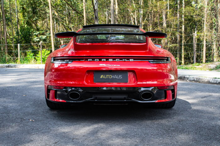 PORSCHE 911 2021 completo