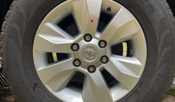 TOYOTA HILUX 2018 completo