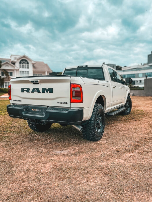 RAM 2500 2021 completo