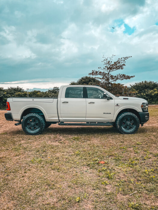 RAM 2500 2021 completo