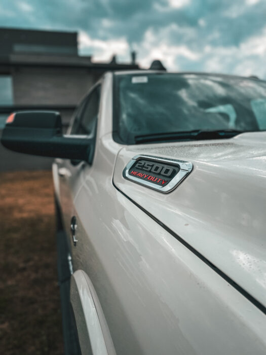 RAM 2500 2021 completo