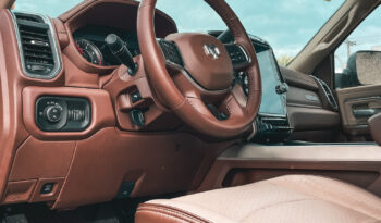 RAM 2500 2021 completo