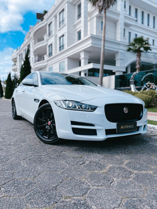 JAGUAR XE 2017 completo