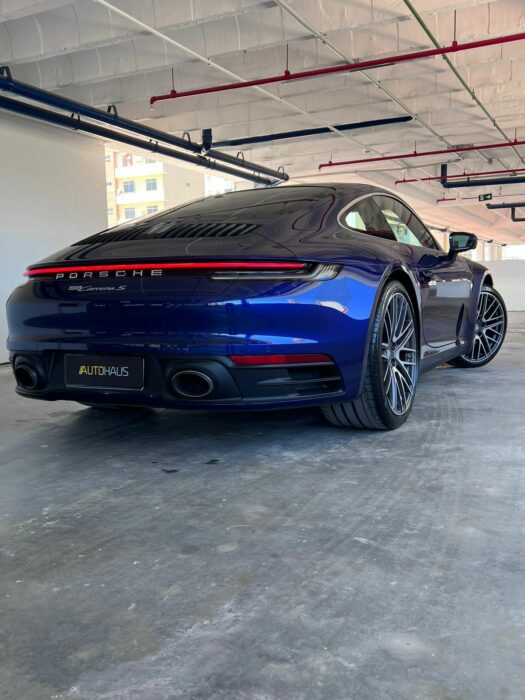 PORSCHE 911 2021 completo