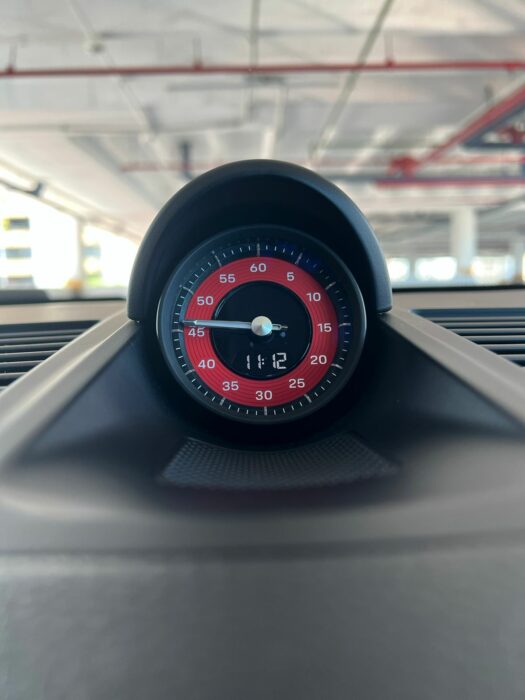 PORSCHE 911 2021 completo