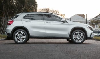 MERCEDES-BENZ GLA 200 2018 completo