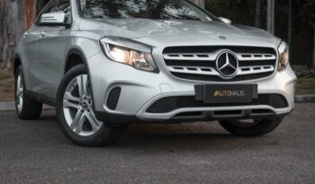 MERCEDES-BENZ GLA 200 2018 completo