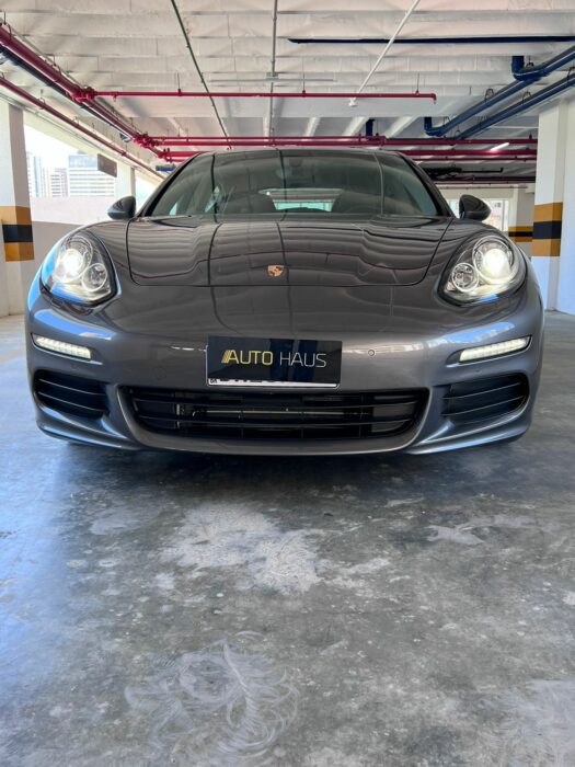 PORSCHE PANAMERA 2016 completo