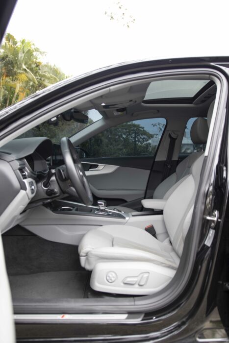 AUDI A4 2021 completo