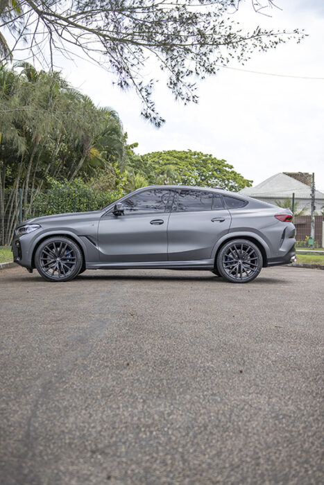 BMW X6 2020 completo