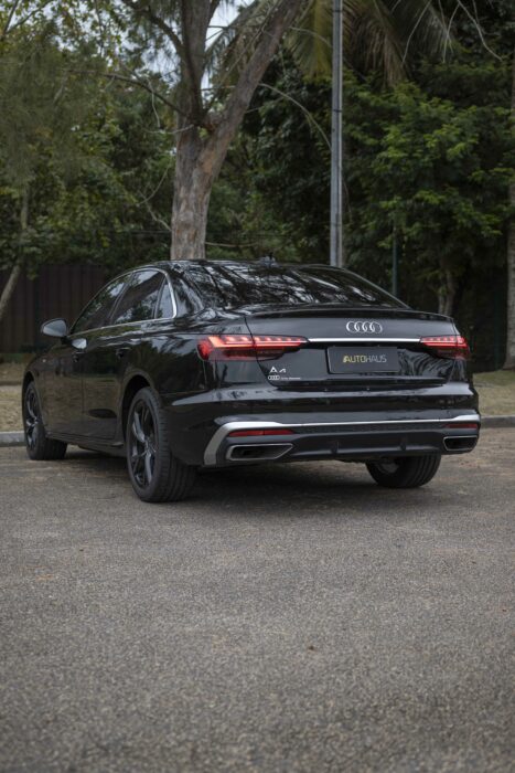 AUDI A4 2021 completo