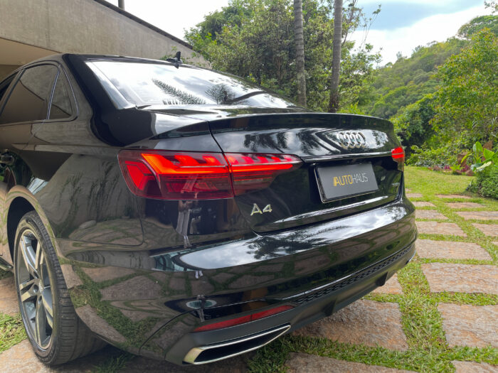 AUDI A4 SEDAN 2021 completo