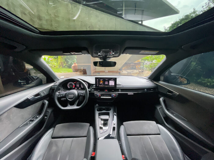 AUDI A4 SEDAN 2021 completo