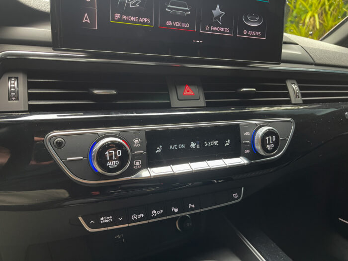 AUDI A4 SEDAN 2021 completo