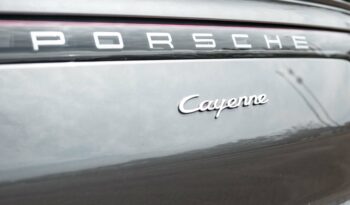 PORSCHE CAYENNE 2020 completo