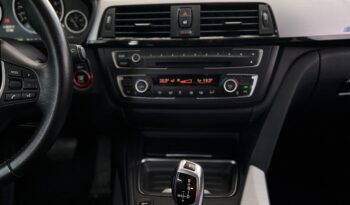 BMW 320i 2014 completo