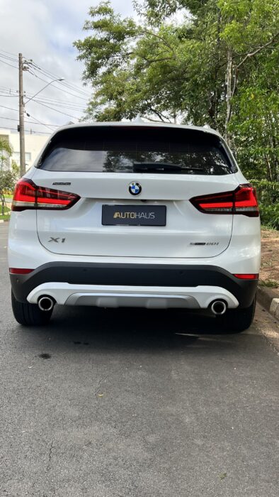 BMW X1 2021 completo