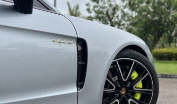 PORSCHE PANAMERA 2020 completo