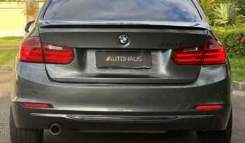 BMW 320i 2014 completo