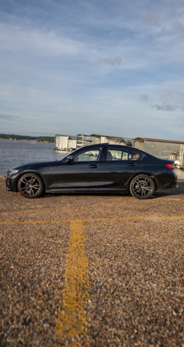 BMW 320i 2020 completo