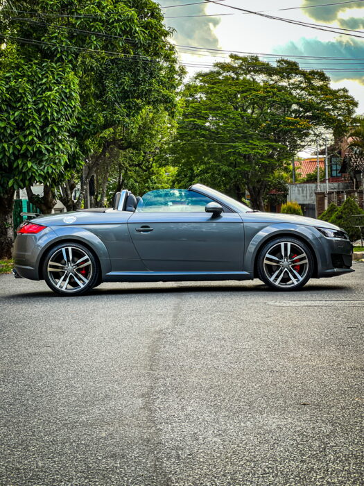 AUDI TT ROADSTER 2017 completo