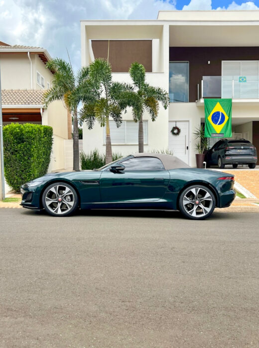 JAGUAR F-TYPE P300 2022 completo