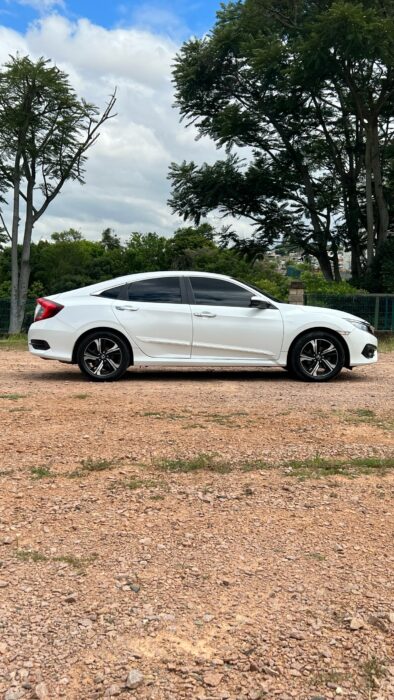 HONDA Civic 2018 completo