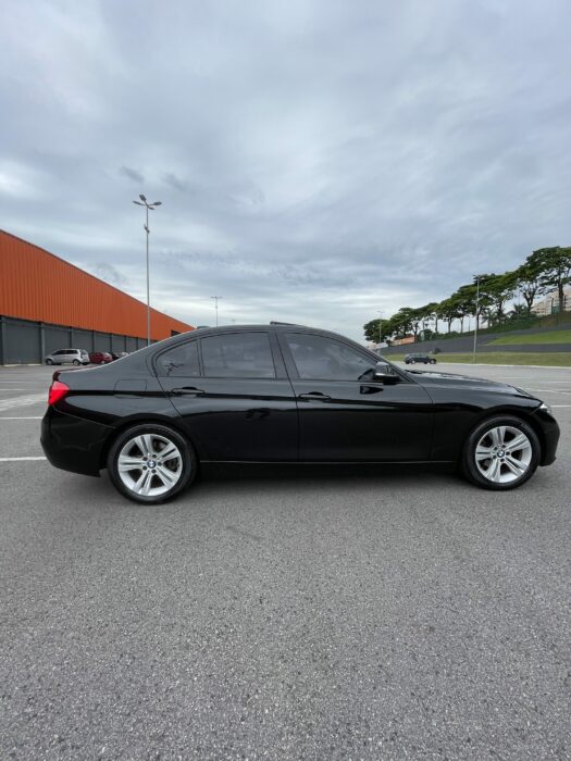 BMW 320 i 2017 completo