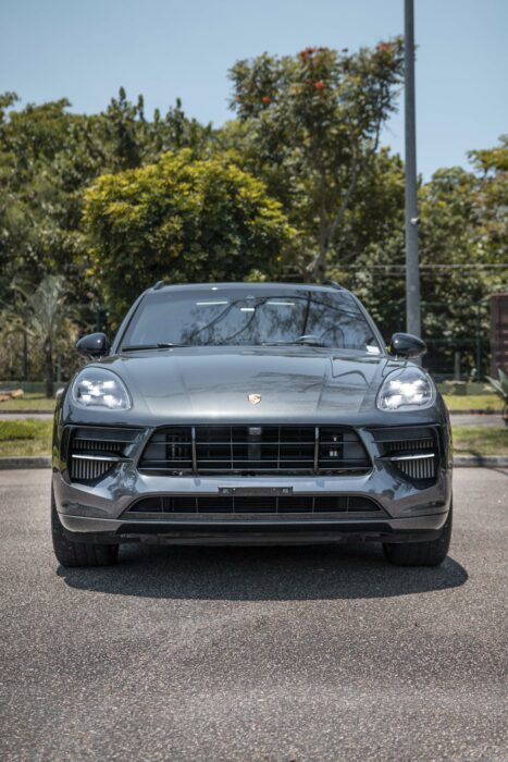 PORSCHE MACAN 2020 completo