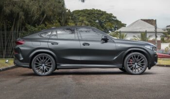 BMW X6 2022 completo