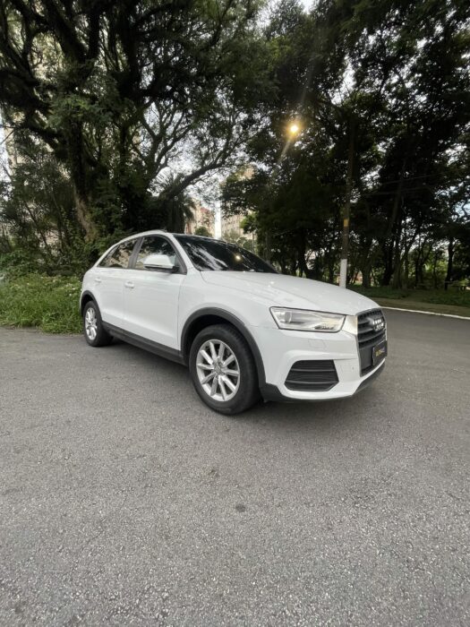 AUDI Q3 2016 completo