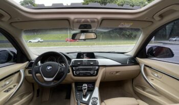 BMW 320 i 2017 completo