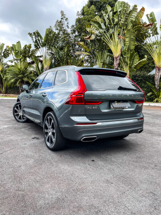 VOLVO XC60 2019 completo